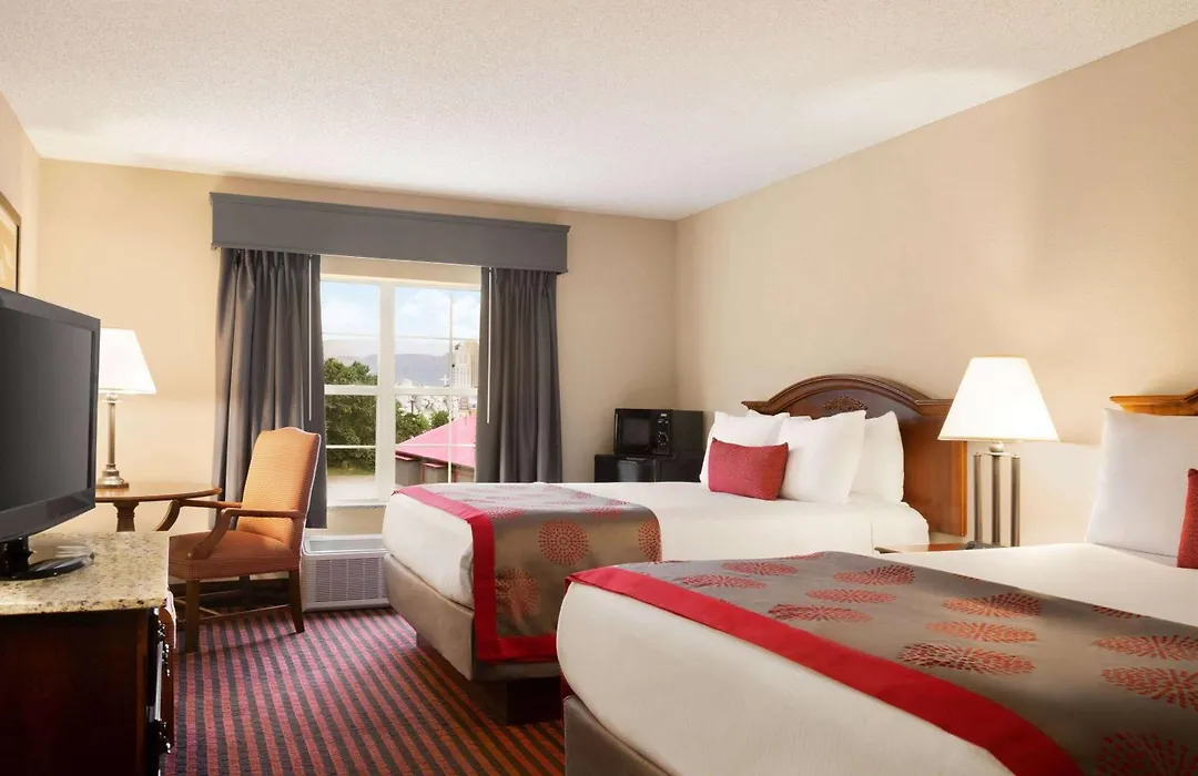 Ramada By Wyndham Pigeon Forge North-1