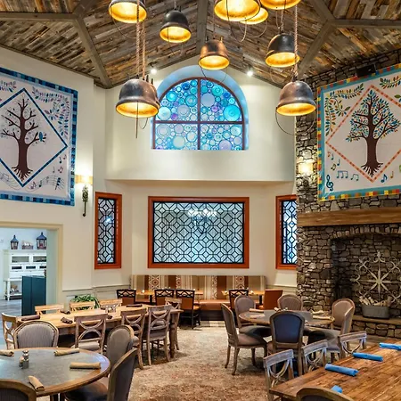 Dollywood'S Dreammore Resort And Spa-2