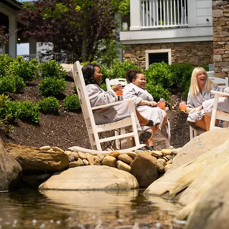 Dollywood'S Dreammore Resort And Spa-3